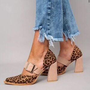 Leopard Print Block Heel Pumps